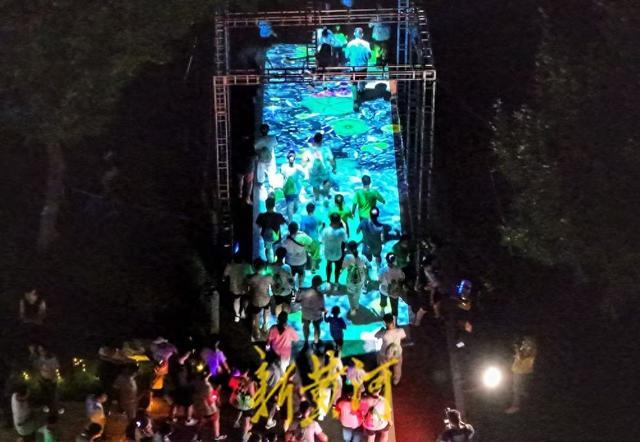 继续以高标, 景区保洁团, entit