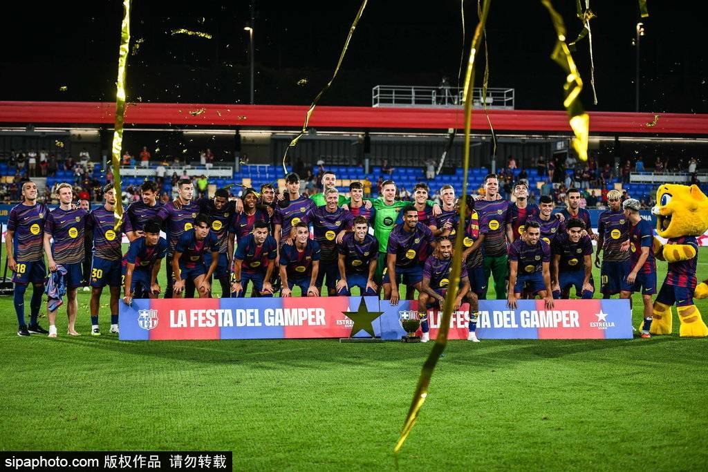 此时, 随着赛季的