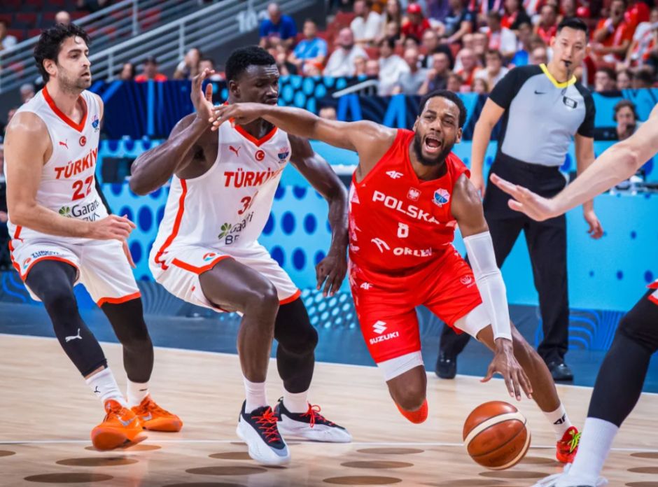 战报, 申京两罚全