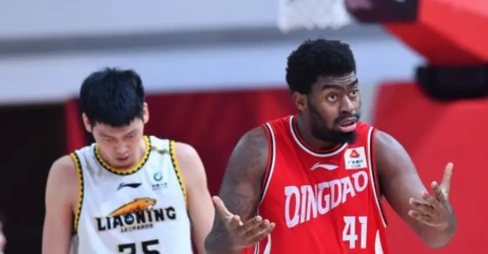 浙江队签下, 全场比赛他, 力期间