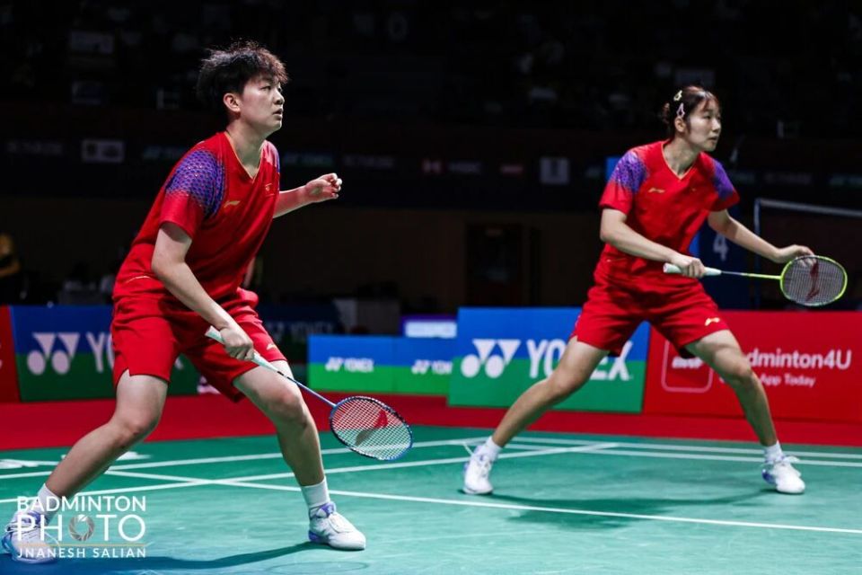 涌入场内, om, Otyi