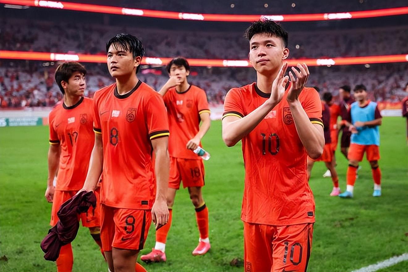 刘诚宇, 小组, http